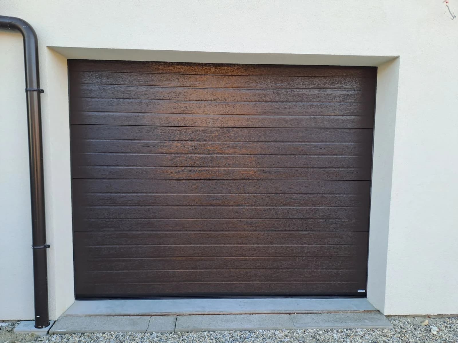 Sekcijska garažna vrata 5